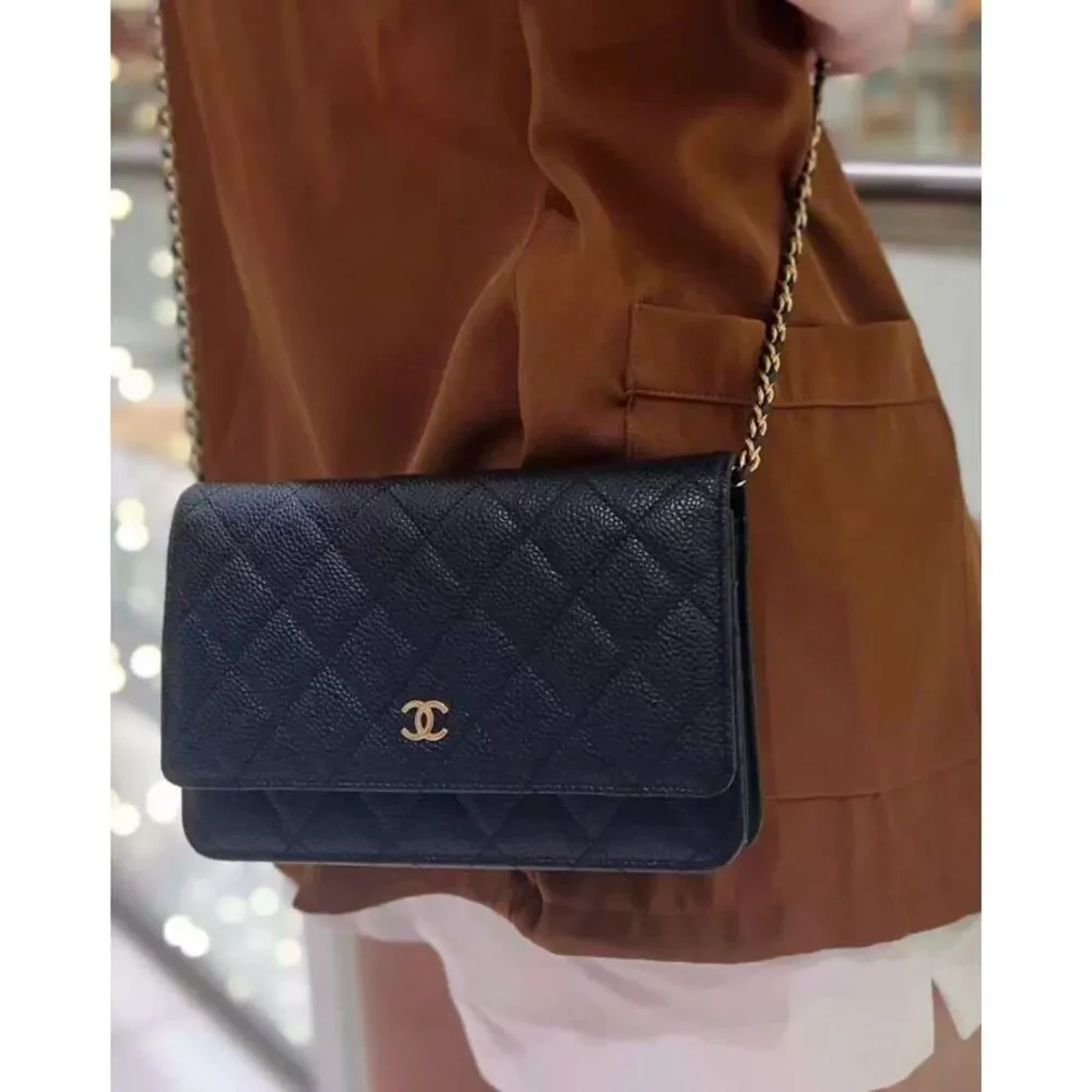 Chanel Women Pre-Loved Bag Very Good Condition